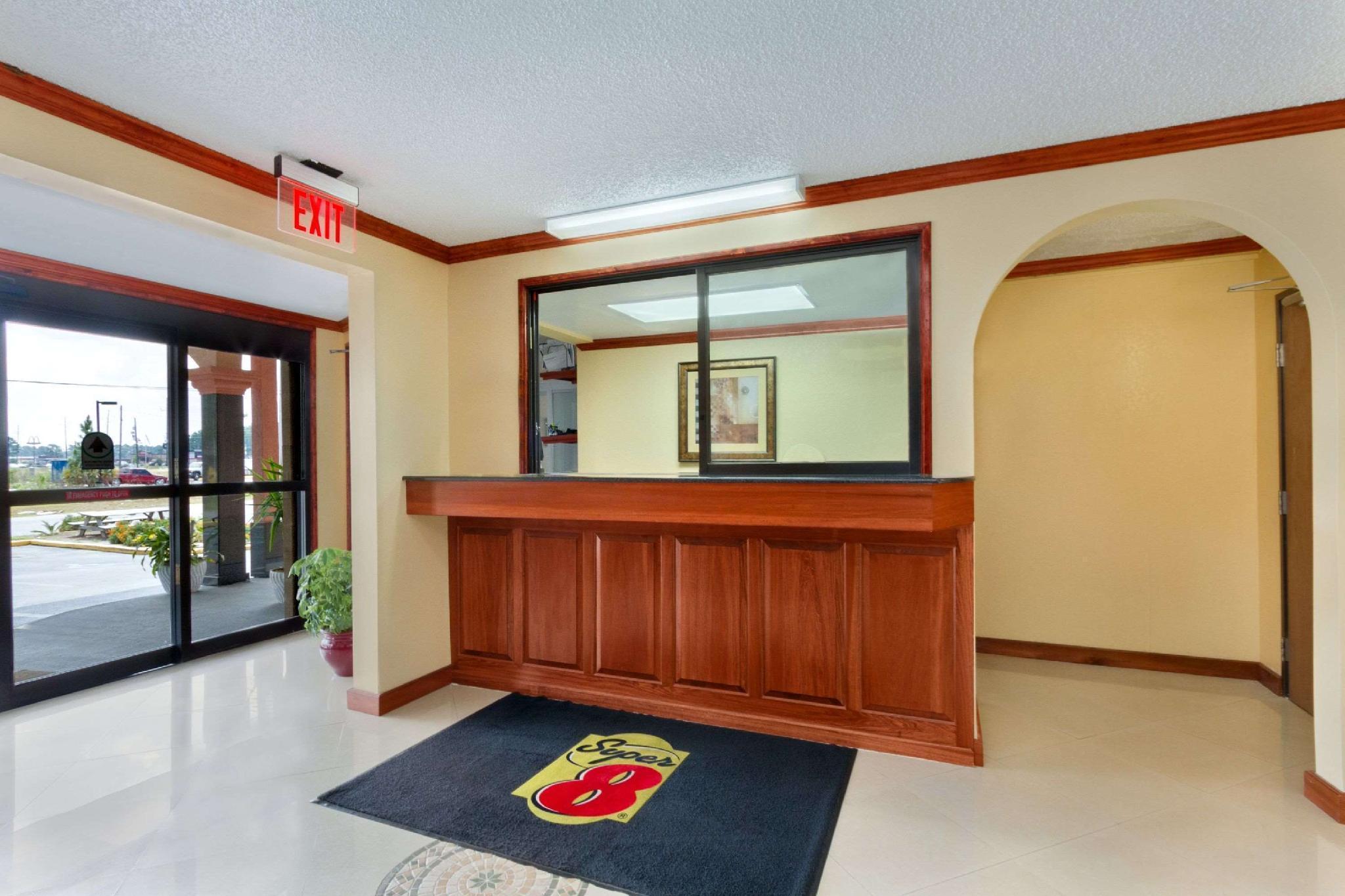Super 8 By Wyndham Waycross Ga Motel Buitenkant foto