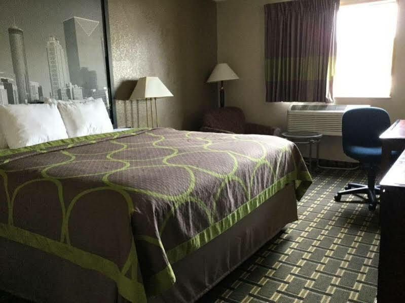 Super 8 By Wyndham Waycross Ga Motel Buitenkant foto